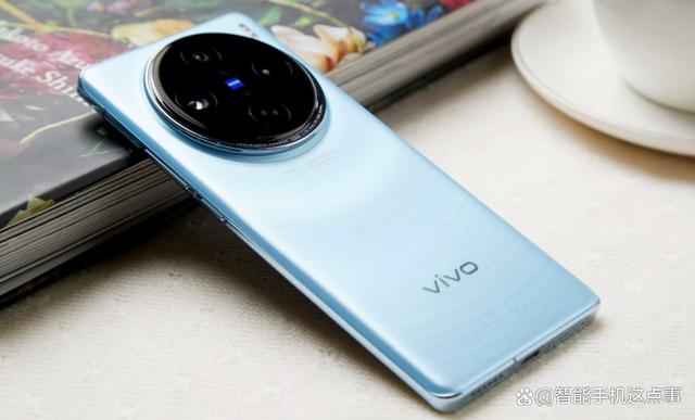 vivo X200 Pro mini对比iQOO 13，都是直屏，谁会是最终选择？插图6