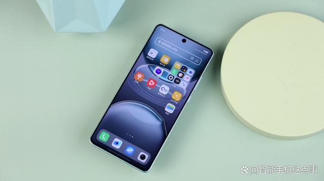 vivo X200 Pro mini浮出水面：潜望镜+小屏+大电池，或对标小米15插图1